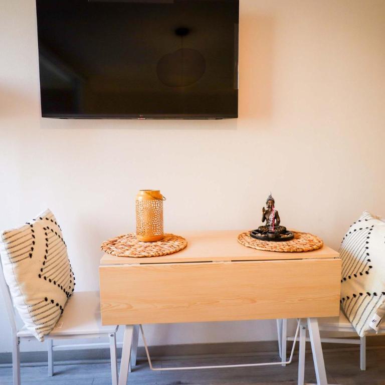 HOM l Wifi Lavadora Centrico Piscina Gym Posta - Apartment - 31