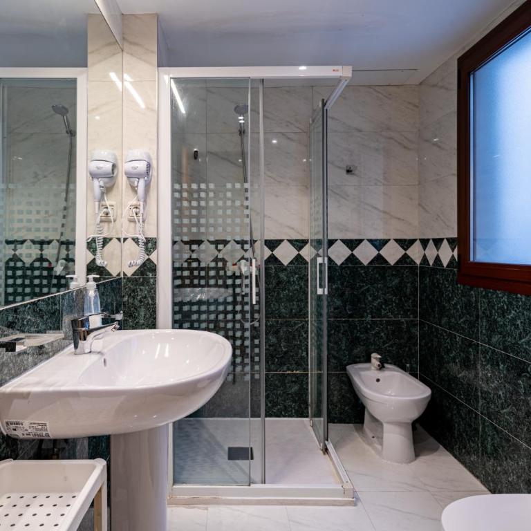 Tranquilo, céntrico y luminoso - Two-Bedroom Apartment - 15