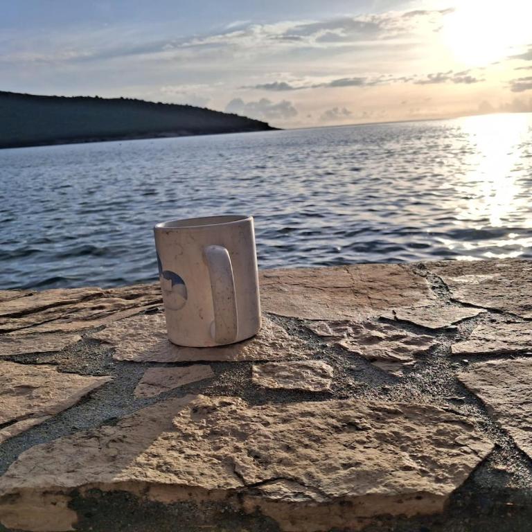 Beach House Kruče - Apartman sa 2 Spavaće Sobe, Balkonom i Pogledom na More - 22