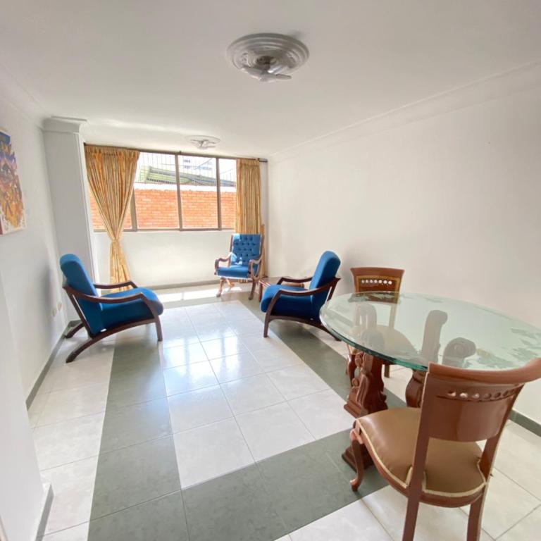 Gran Hotel Cali - Apartamento Deluxe - 37