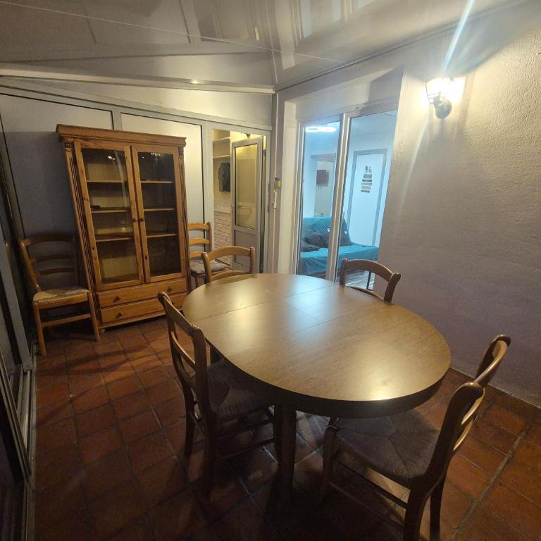 Appartement classé 2 étoiles, 2 chambres, rénové, climatisé - Two-Bedroom Apartment - 5