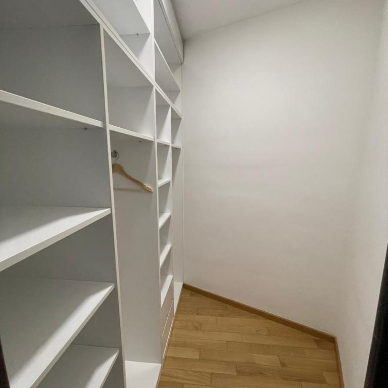 I&I Apartments III - Two-Bedroom Apartment - 8