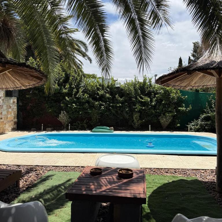 Doble casa con piscina en Gualeguaychú - Casa de 2 dormitorios - 82