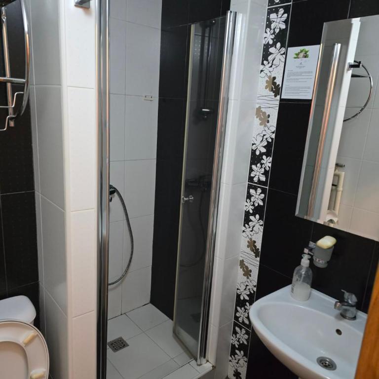 Centar slope apartman - Room #1581347902 - 2