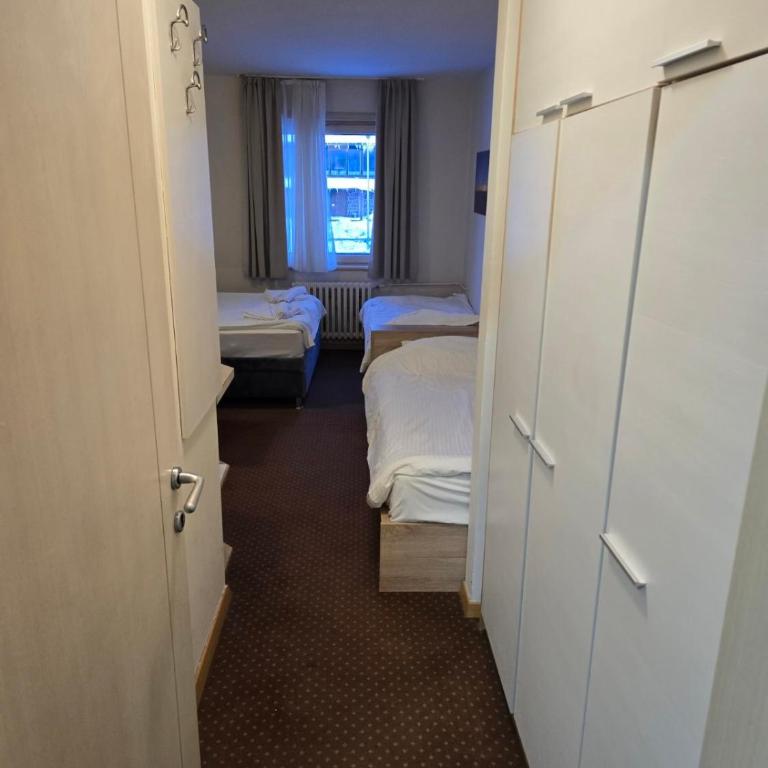 Centar slope apartman - Room #1581347902 - 3