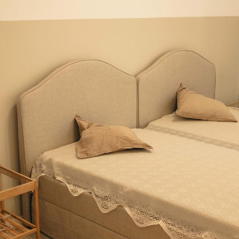 Charlies House by the sea - Three-Bedroom Standard Apartment - 13