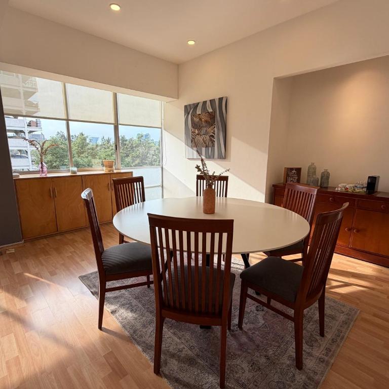 Hermoso y amplio departamento 2 Recamaras - Two-Bedroom Superior Apartment - 8