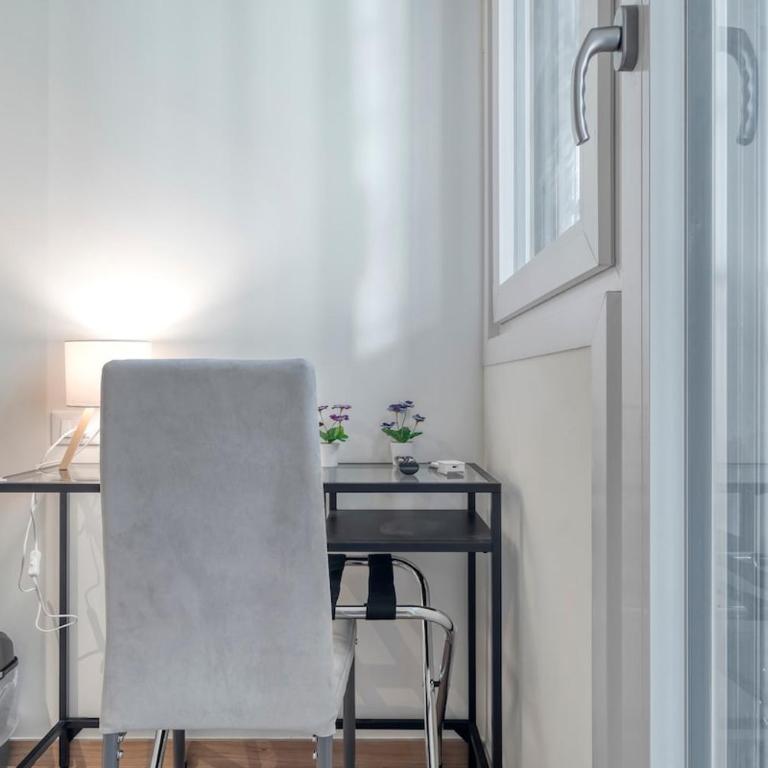 Montebello 2 - The Apartment of Colors - Appartamento con 2 Camere da Letto - 5