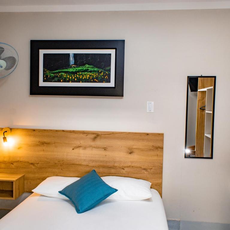 Casa Plaza Bolivar - Standard Double Room - 4