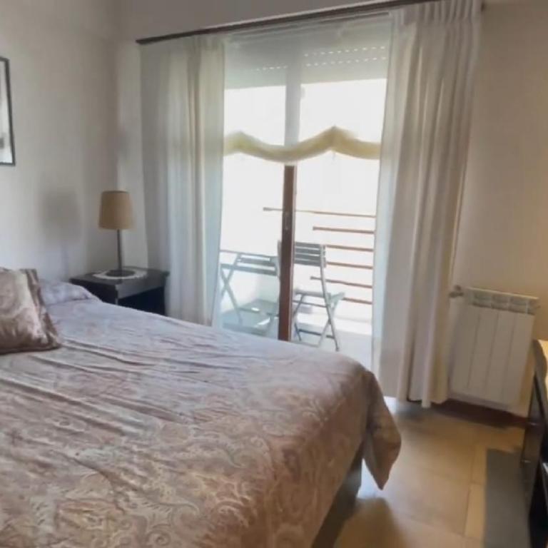 Hogar de familia - Room #1583341101 - 1