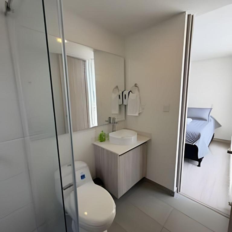 Lujoso con linda vista - Estrato 6 - Apartamento de 2 dormitorios con vistas - 8