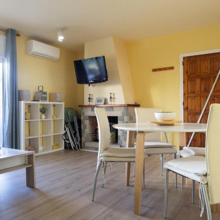 Apartamento en L'Escala con Wifi y Parking - ES-325-46 - Apartment - 10