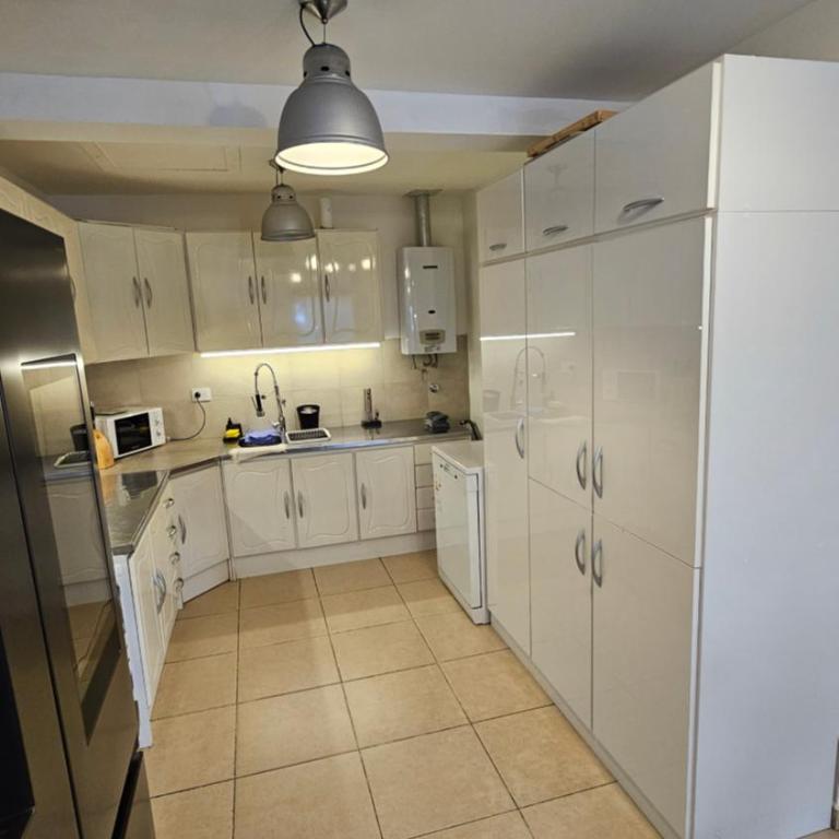 Dpto amplio con vista a la bahía - Apartamento de 2 dormitorios - 7
