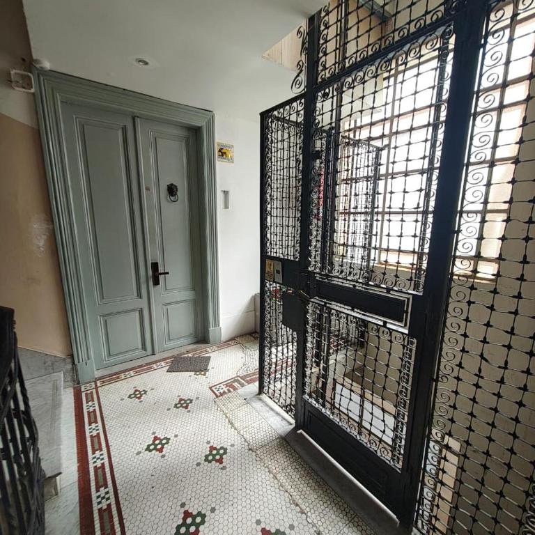 Premium XXL 2 - Five-Bedroom Apartment - 2
