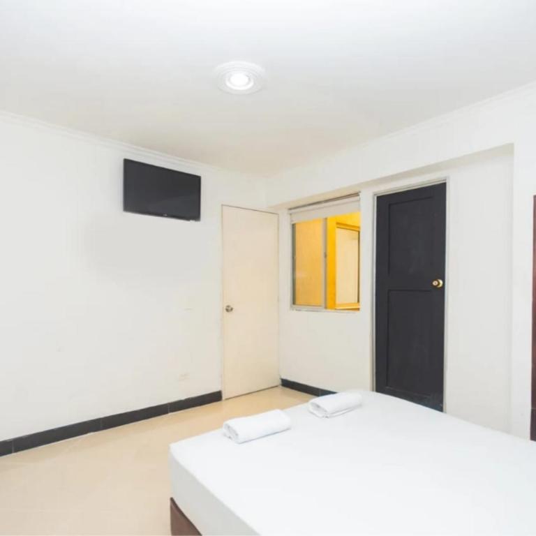 Hotel, Villa Real,Medellín ,Laureles,Estadio - Standard Double Room - 1