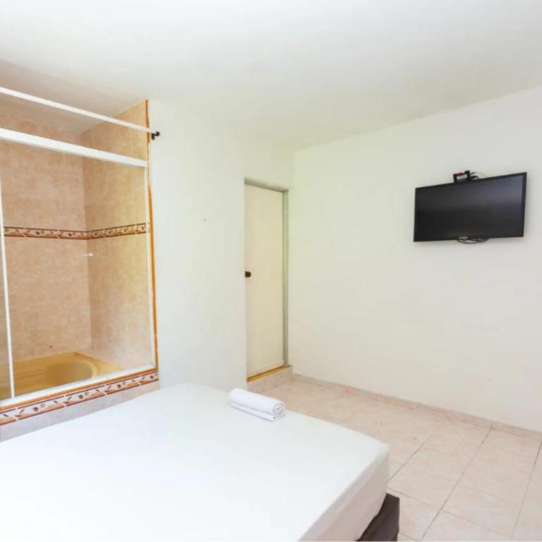 Hotel, Villa Real,Medellín ,Laureles,Estadio - Standard Double Room - 6