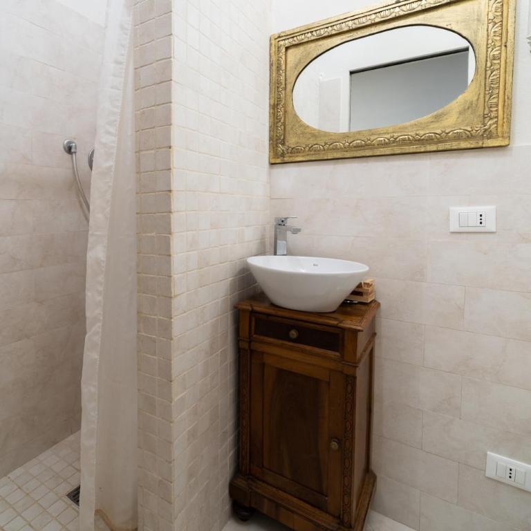 Residenza Aldrovandi Suite Studio by AB Glam - Studio - 4