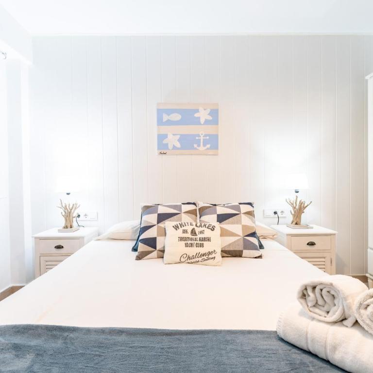Peña City Center Apartment - Three-Bedroom Apartment - 10
