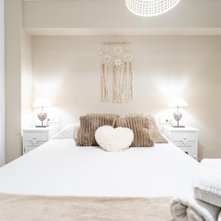 Peña City Center Apartment - Three-Bedroom Apartment - 17