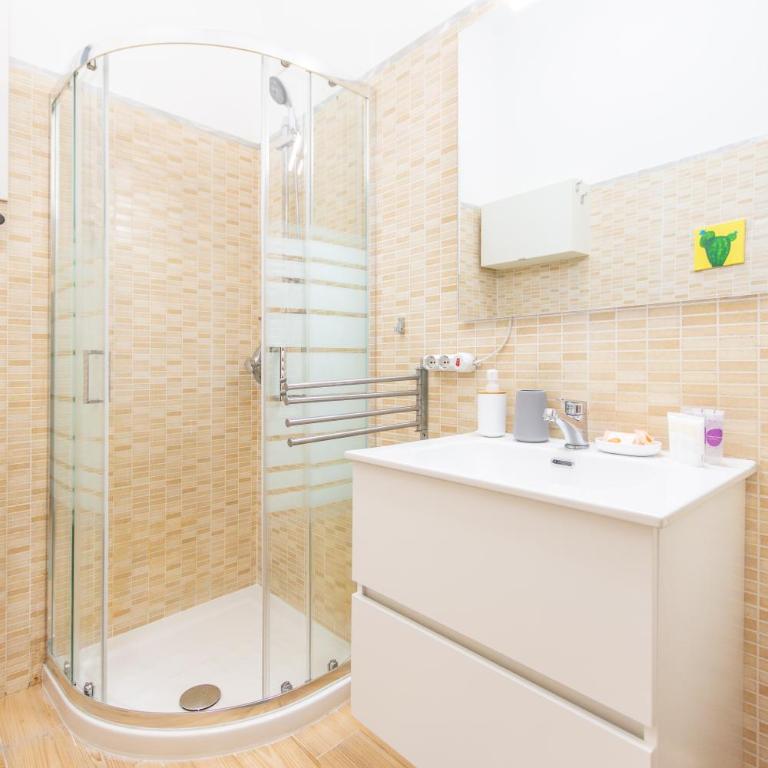 I-Host Apartment - Rombon 38 - Appartamento con 2 Camere da Letto - 11