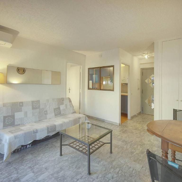 FRGK Tamaris Apartment Antibes Terrace, AC & Ultra-Fast Wi-Fi - Apartamento de 1 dormitorio con terraza - 17