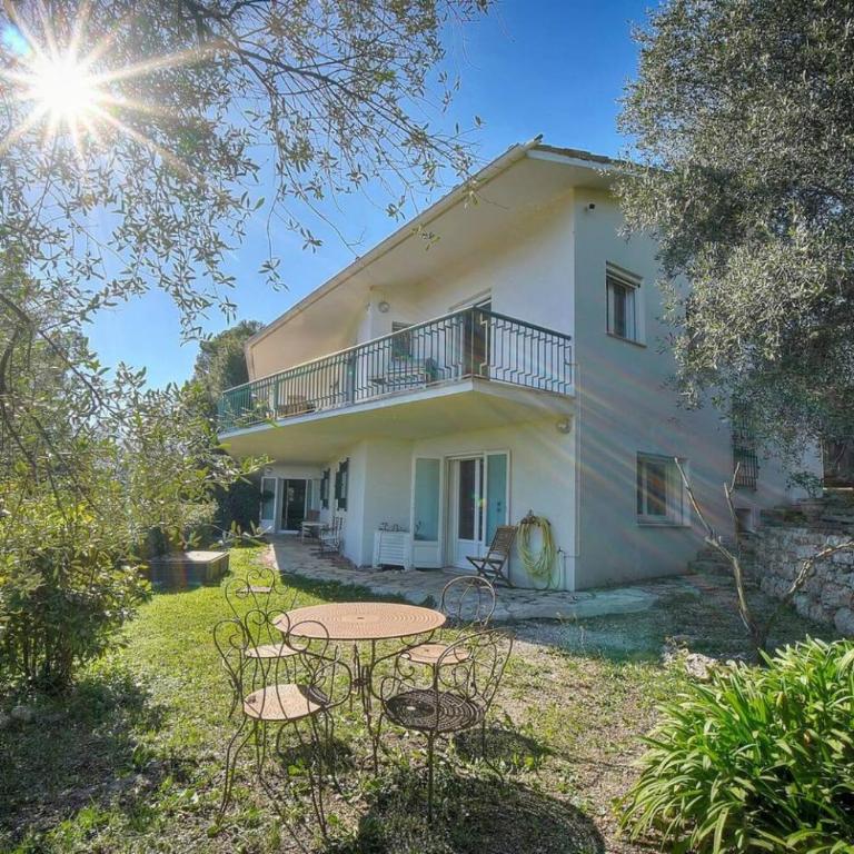 FRGK Villa Le Petit Bois Panoramic View, Lush Garden Ultra-Fast Wi-Fi near Cannes - Villa - Vue sur Mer - 3