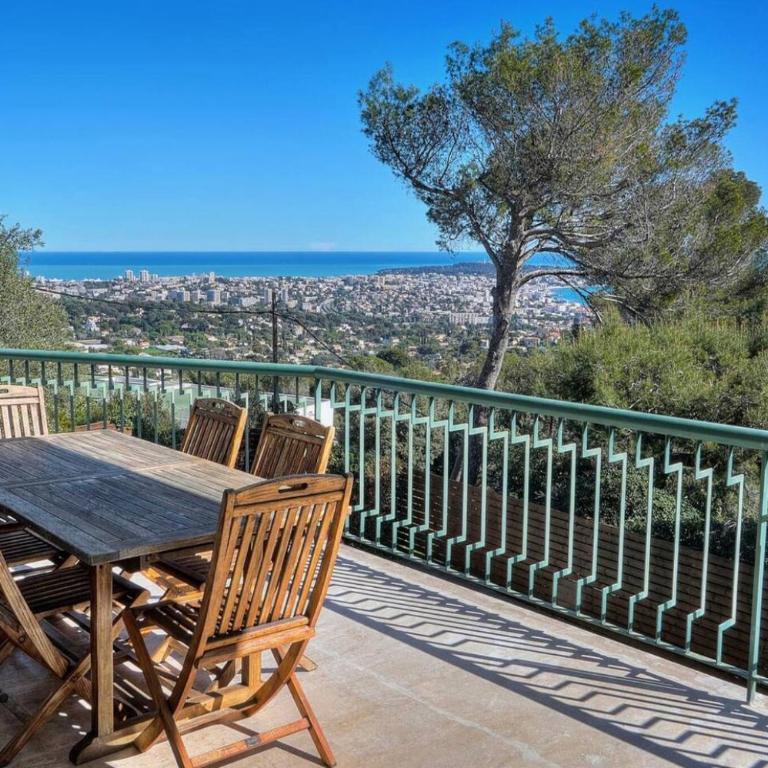 FRGK Villa Le Petit Bois Panoramic View, Lush Garden Ultra-Fast Wi-Fi near Cannes - Villa - Vue sur Mer - 7