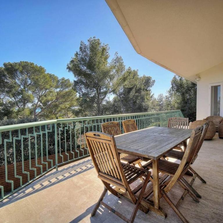 FRGK Villa Le Petit Bois Panoramic View, Lush Garden Ultra-Fast Wi-Fi near Cannes - Villa - Vue sur Mer - 25