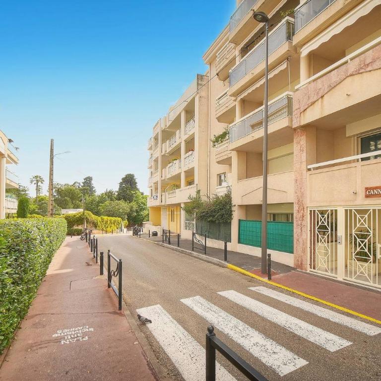 FRGK Gallieni Terrace Quiet Executive Stay Walk to Palais - Appartement avec Terrasse - 30