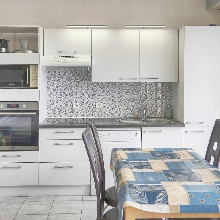 FRGK ' Vue mer imprenable Villefranche' - Appartement 1 Chambre - Vue sur Mer - 16
