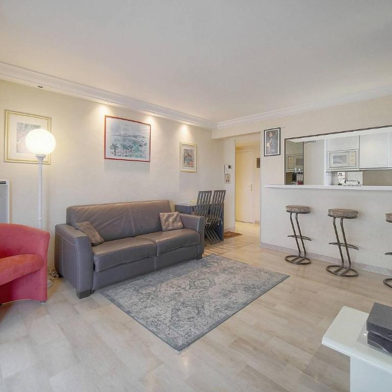 FRGK Athena Palm Beach 1BR Terrace, AC & Ultra-Fast Wi-Fi - Appartement 1 Chambre avec Terrasse - 24