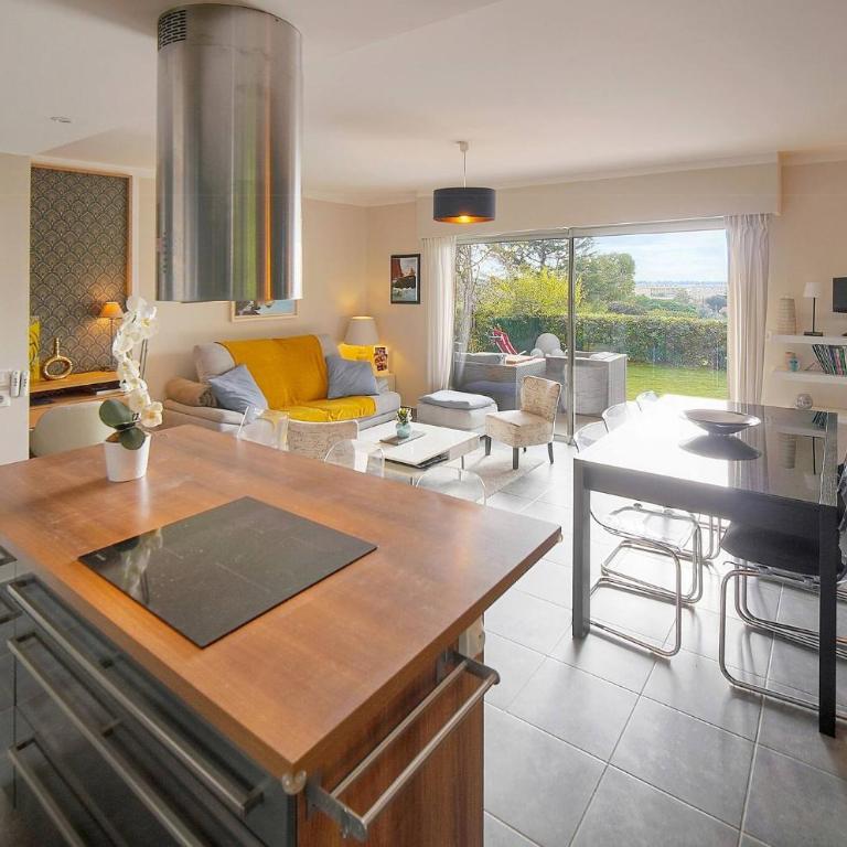 FRGK 'Diane Elegance and Comfort in Antibes' - Appartamento con 2 Camere da Letto e Vista Piscina - 18