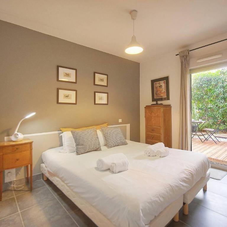 FRGK 'Diane Elegance and Comfort in Antibes' - Appartamento con 2 Camere da Letto e Vista Piscina - 24