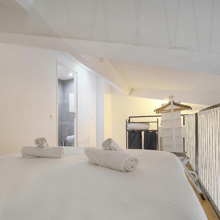 FRGK "24 AOUT 1 Mezzanine Bedroom Apartment Center Antibes AC WIFI HIGH SPEED " - Appartement 1 Chambre Deluxe - 22