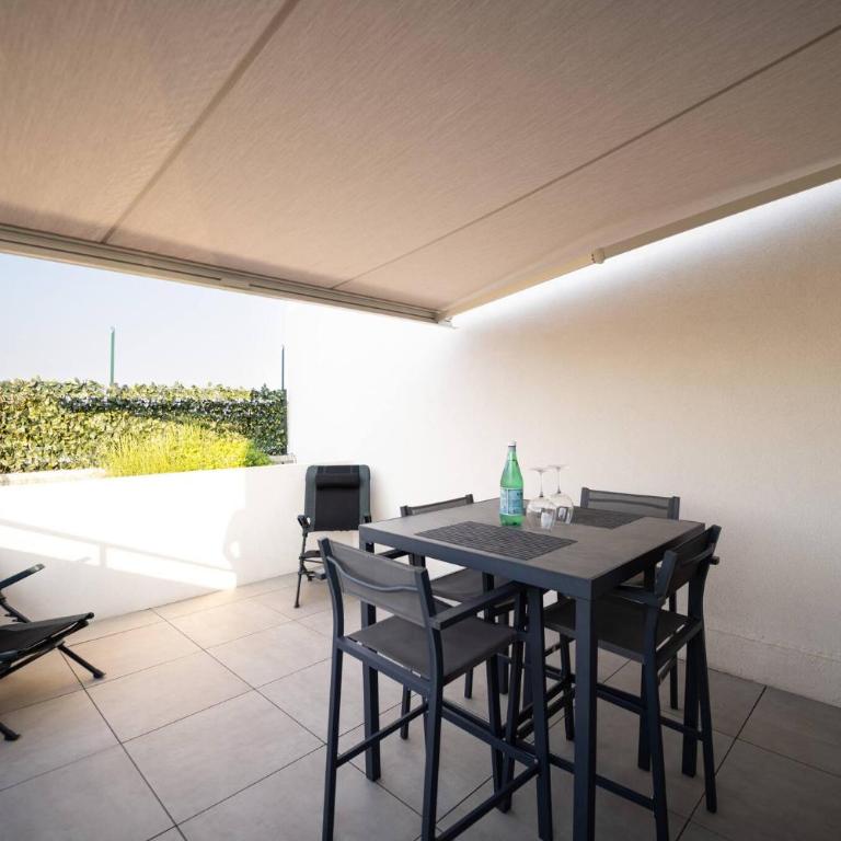 FRGK "BEL AZUR 1 BDR Luxury Sea View Parking AC WIFI HIGH SPEED " - One-Bedroom Apartment - 6