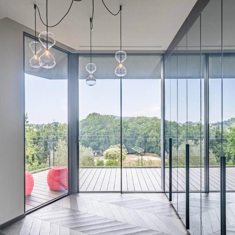 FRGK TTWHYNOT Luxury Contemporary Villa Pool, Garden & Ultra-Fast Wi-Fi - Villa - 20