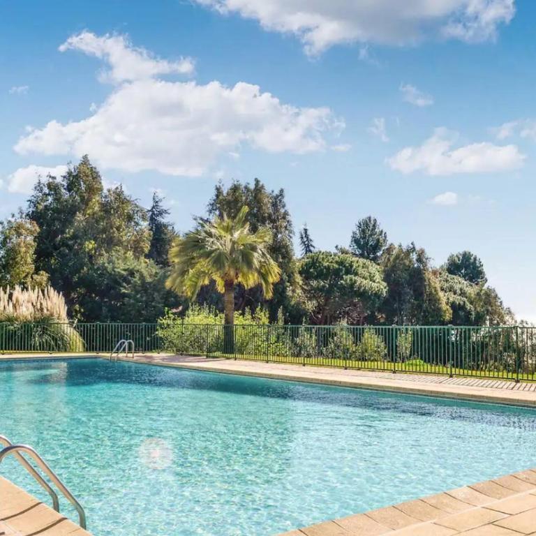 FRGK HORIZONS Executive Sea View Apartment 2 BDR Terrace Pool Parking - Appartement - Vue sur Mer - 13