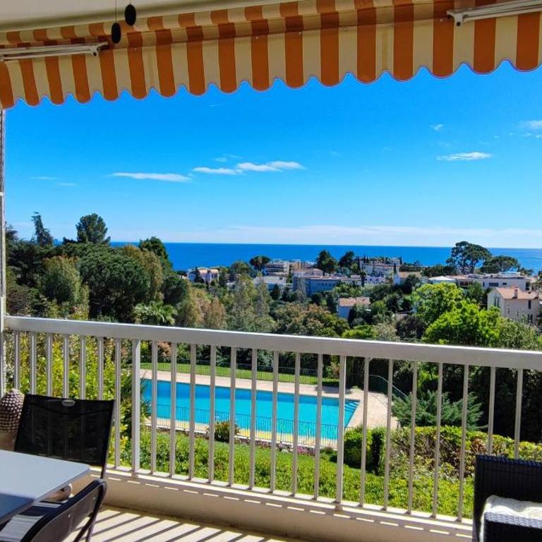 FRGK HORIZONS Executive Sea View Apartment 2 BDR Terrace Pool Parking - Appartement - Vue sur Mer - 16