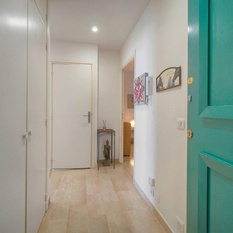 FRGK HORIZONS Executive Sea View Apartment 2 BDR Terrace Pool Parking - Appartement - Vue sur Mer - 21