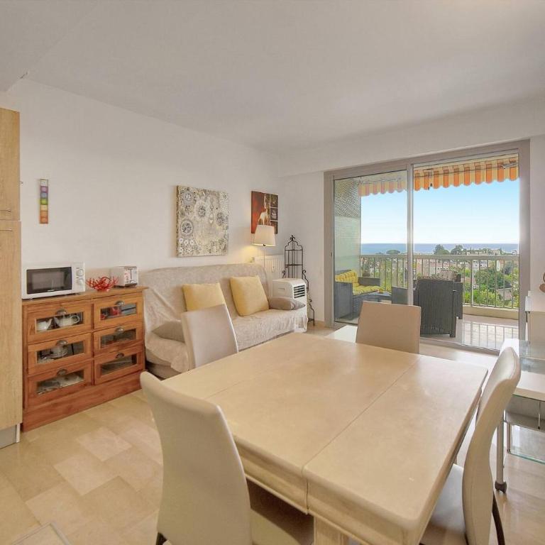 FRGK HORIZONS Executive Sea View Apartment 2 BDR Terrace Pool Parking - Appartement - Vue sur Mer - 30