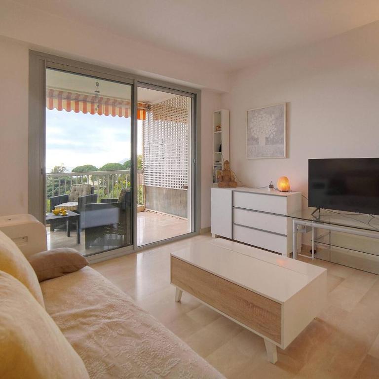 FRGK HORIZONS Executive Sea View Apartment 2 BDR Terrace Pool Parking - Appartement - Vue sur Mer - 32