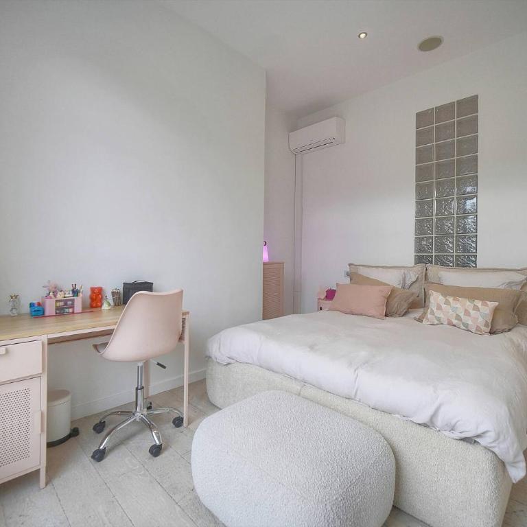 FRGK 'La Cote d'Azur Villa Private Pool, AC Ultra-Fast Wi-Fi' - Villa avec Piscine Privée - 26
