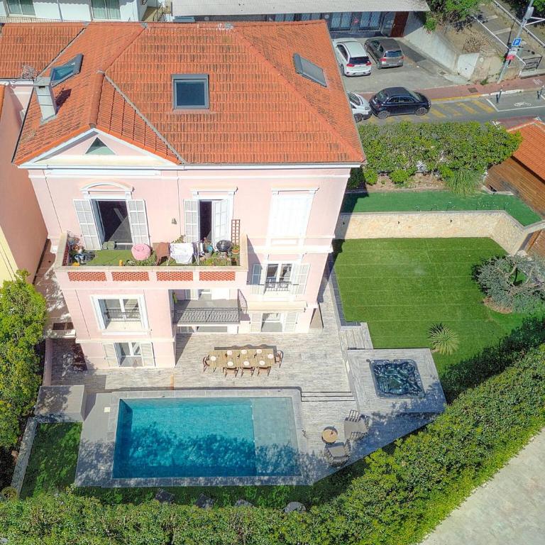 FRGK 'La Cote d'Azur Villa Private Pool, AC Ultra-Fast Wi-Fi' - Villa avec Piscine Privée - 48