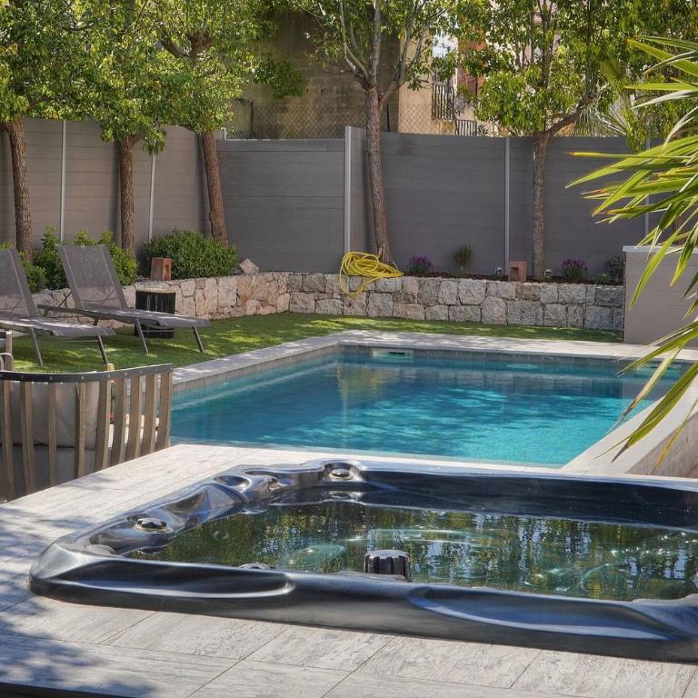 FRGK 'La Cote d'Azur Villa Private Pool, AC Ultra-Fast Wi-Fi' - Villa avec Piscine Privée - 68