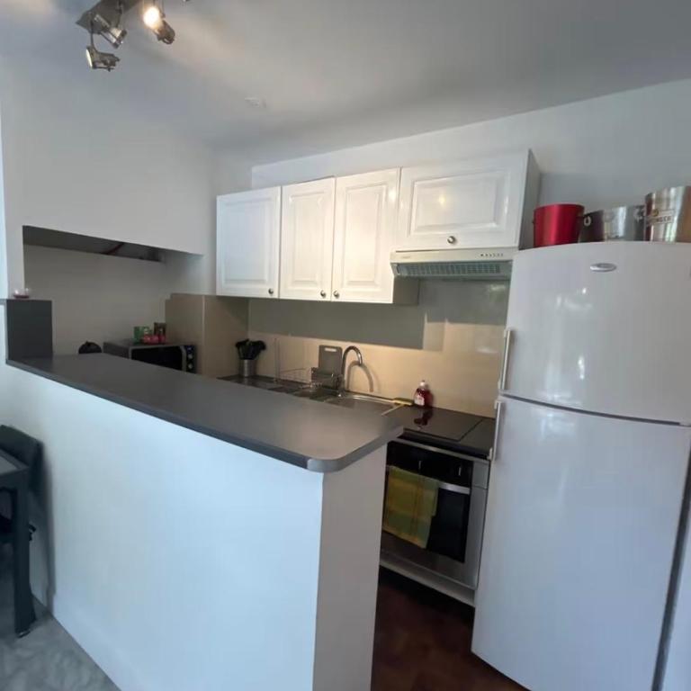 2 pièces RDJ Proche Mer - Appartement 1 Chambre - 13