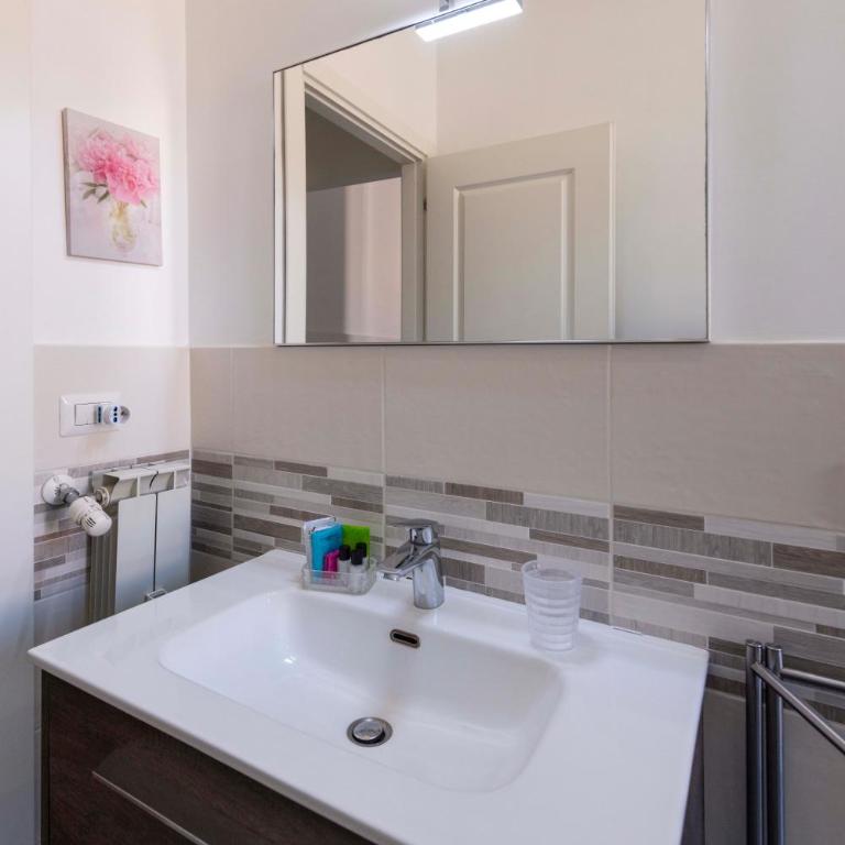 Lo Sguardo sui Re - Camera Doppia con Letti Singoli con Bagno Privato Esterno - 15