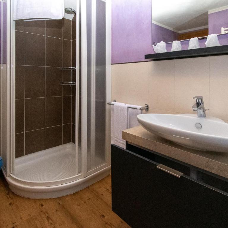 Livigno Chalets - Appartamento con 2 Camere da Letto (5 Adulti) - 17