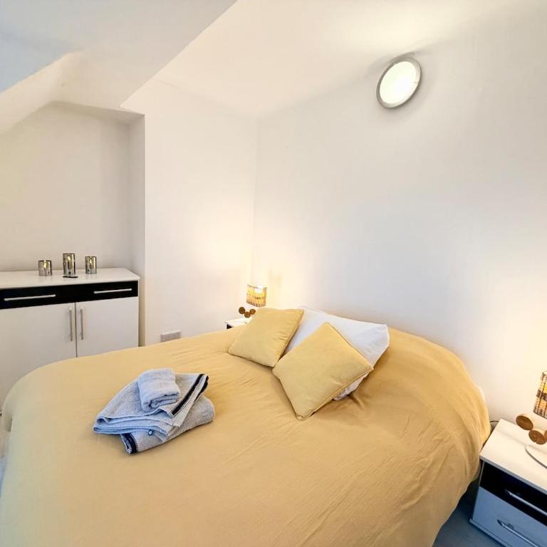 Aux Trois Ferries - Vue Port - Appartement 2 Chambres avec Vue sur le Port - 23