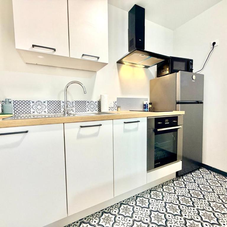 La perle suedoise - Studio avec terrasse et cour privée - Appartement - 24