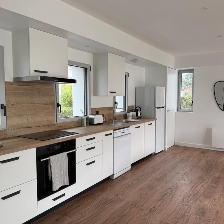 Appartement avec terrasse - Proche mer et centre - Appartamento con 2 Camere da Letto - 16
